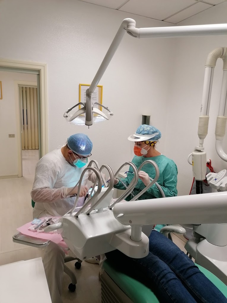 Dentista a Falconara Marittima